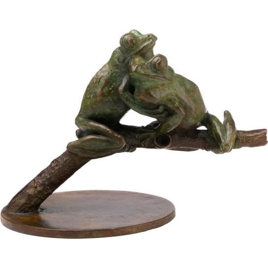 bronze sculpture FIGHTING TREE FROGS